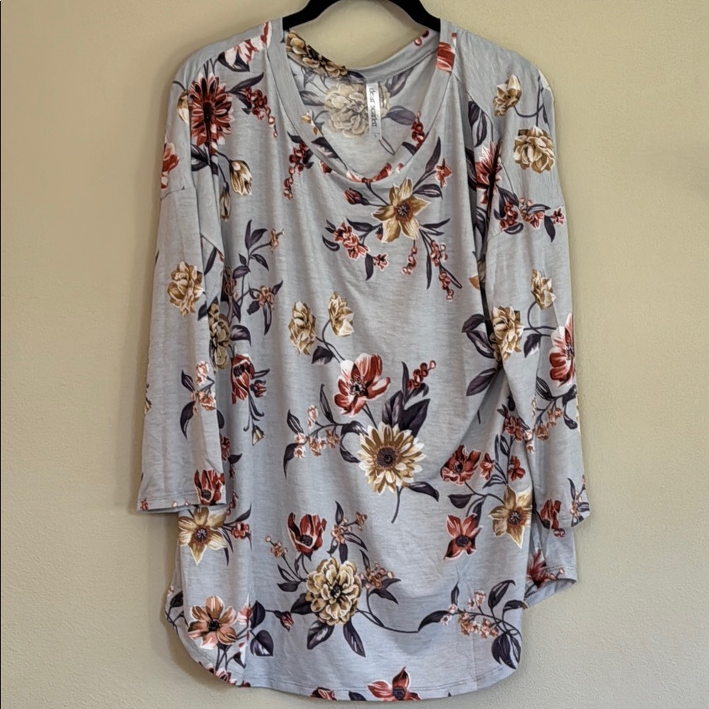 Dear Scarlett bulgari floral women’s Large NWOT